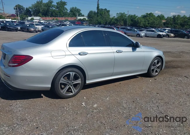 WDDZF4KB9KA550117: 42787520