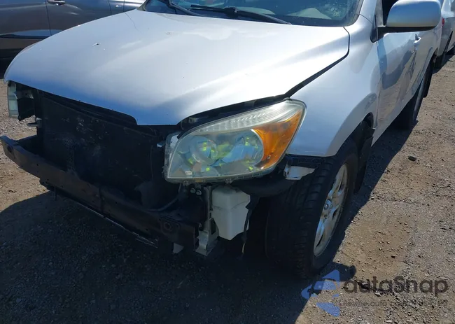 JTMBD31V776027986: 42786598