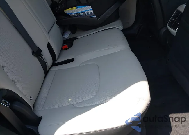 5XYK33AF4PG039439: 42786673