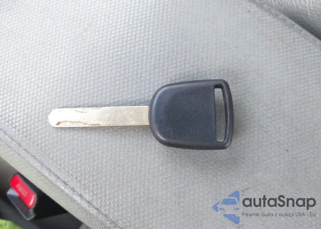 2HGFB2F59FH558728: 42786778