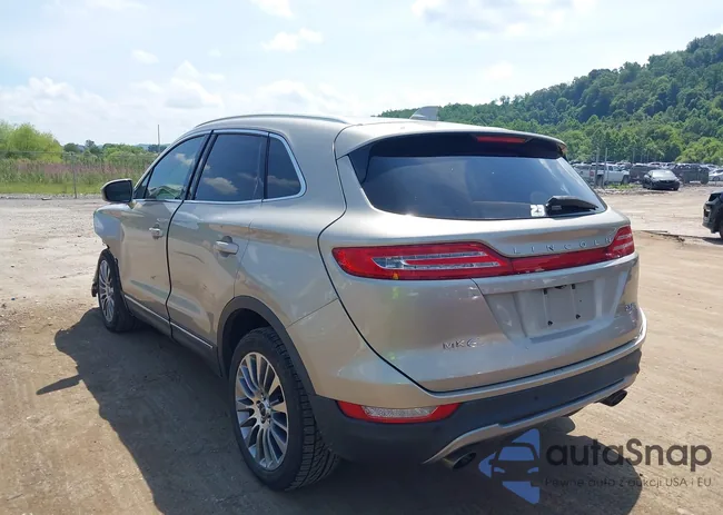 5LMTJ2AH2FUJ31628: 42786819