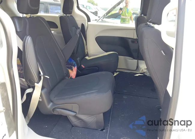 2C4RC1CG9PR548558: 42786836