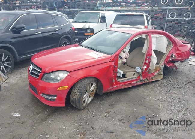 WDDGF4HB1EA950840: 42786853