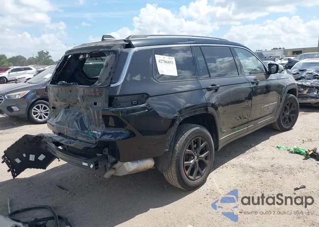 1C4RJKBG9M8188373: 42786893