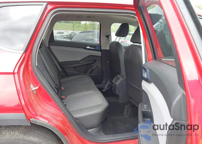 3VVVX7B29RM025225: 42786945