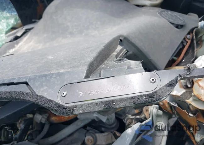 3N1AB6AP0AL618584: 42786962