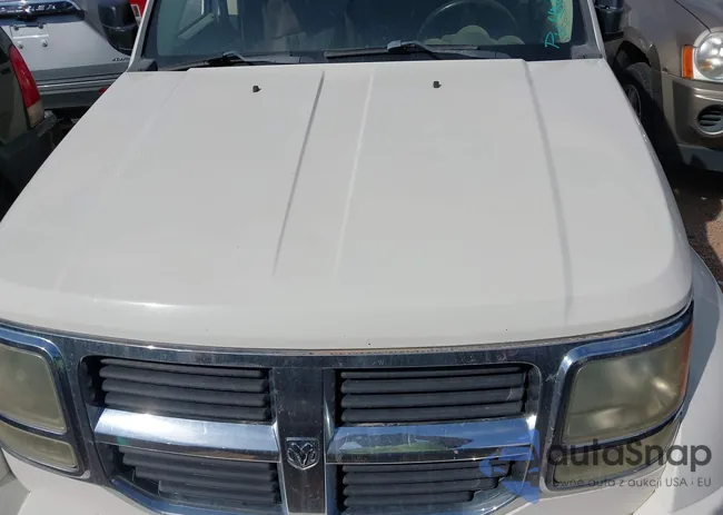 1D8GU58K88W289208: 42788124