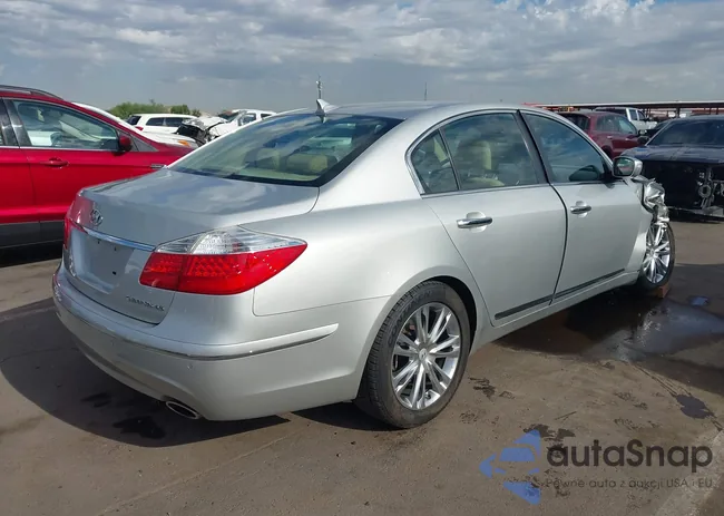 KMHGC4DF9BU124934: 42788156