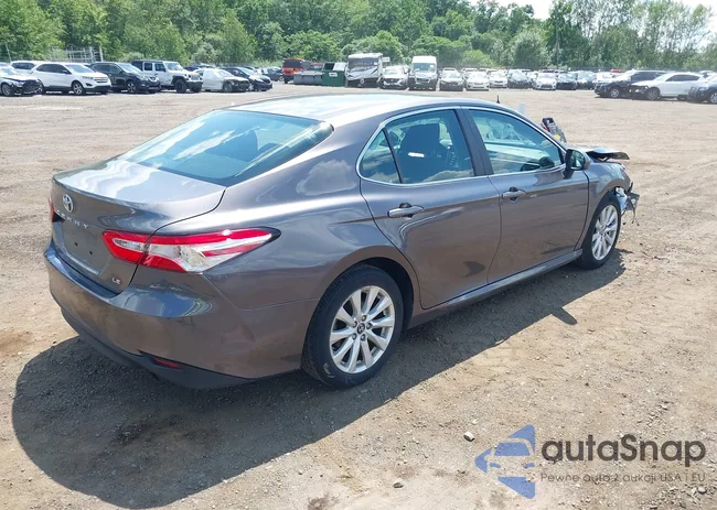 4T1B11HK3JU645801: 42788158