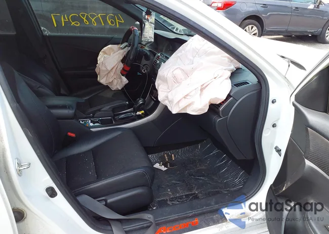 1HGCR2F56GA160309: 42788247