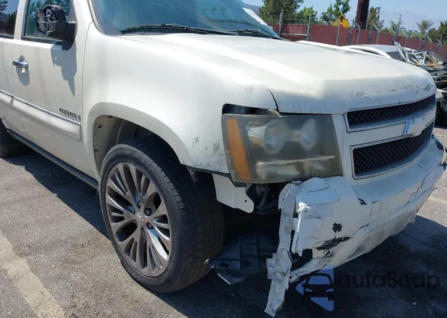 1GNFC13028R229605: 42788269