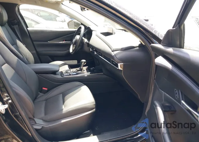 3MVDMBCM4RM650779: 42788437