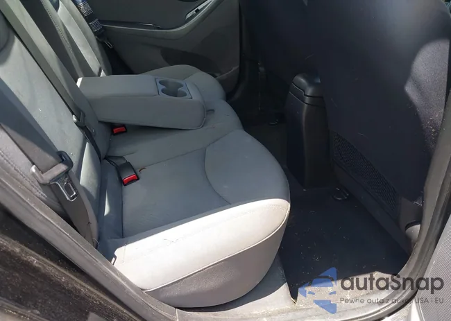 KMHDH4AEXCU174890: 42788457