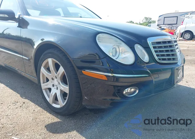 WDBUF87X98B284230: 42788489