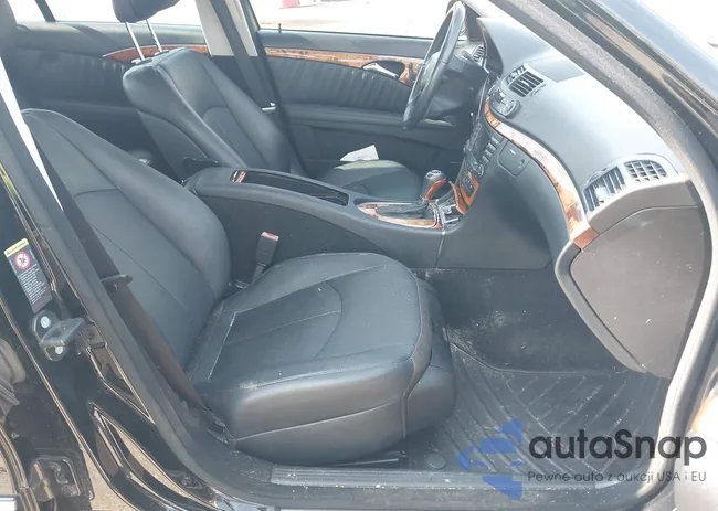 WDBUF87X98B284230: 42788489