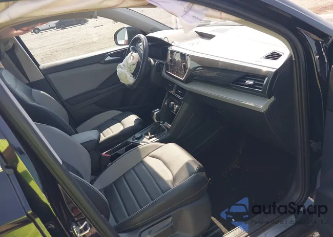 3VV2X7B20PM323064: 42788506