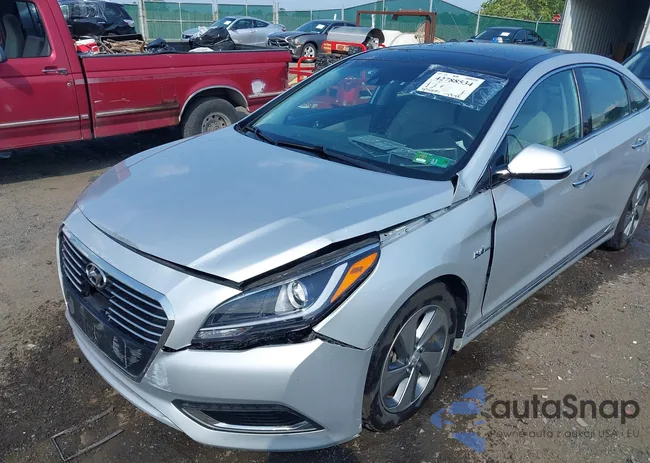 KMHE34L14GA014699: 42788534