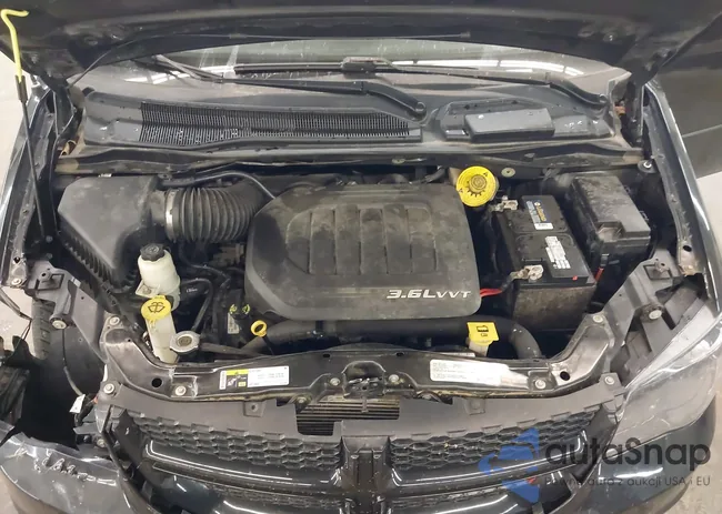 2C4RDGEG0HR575422: 42787602