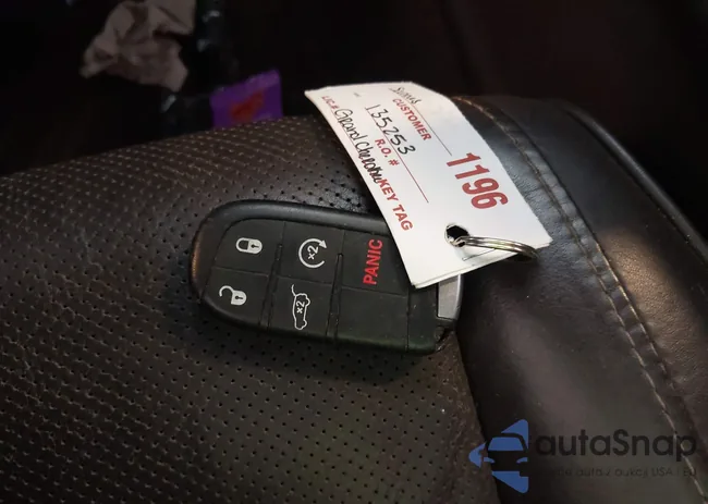 1C4RJFJM6EC418853: 42787628