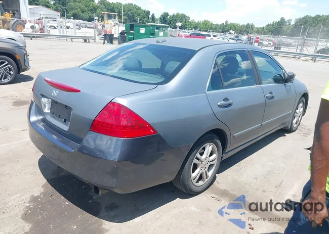 1HGCM56817A119578: 42787648