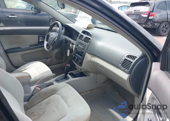 KNAFE121465300592: 42787658