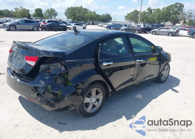 KMHDH4AE1DU977377: 42787671