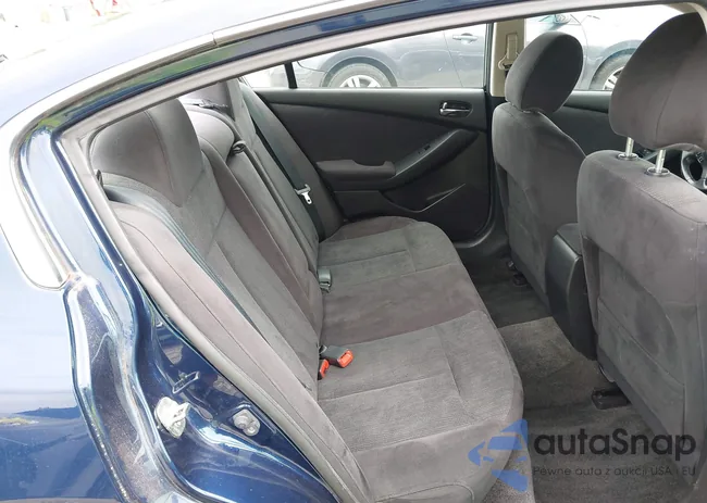 1N4AL2AP2CC156665: 42787692