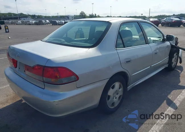 1HGCG16592A060181: 42787766