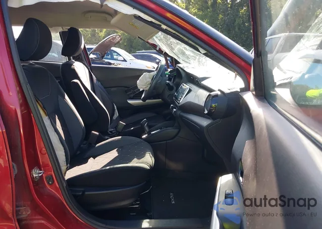 3N1CP5CU4KL551805: 42787767