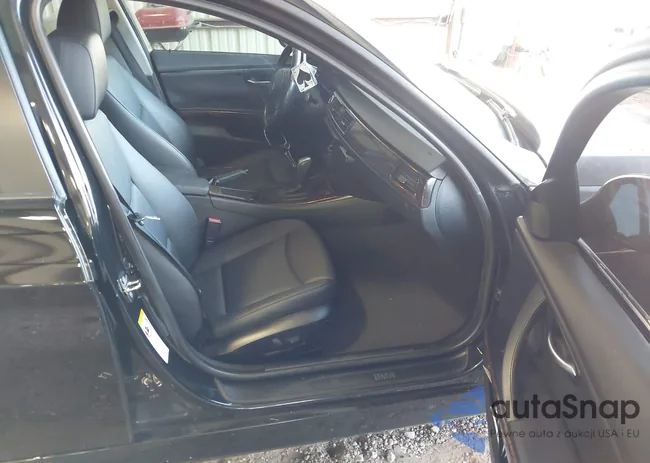 WBAVD13596KV08615: 42787778