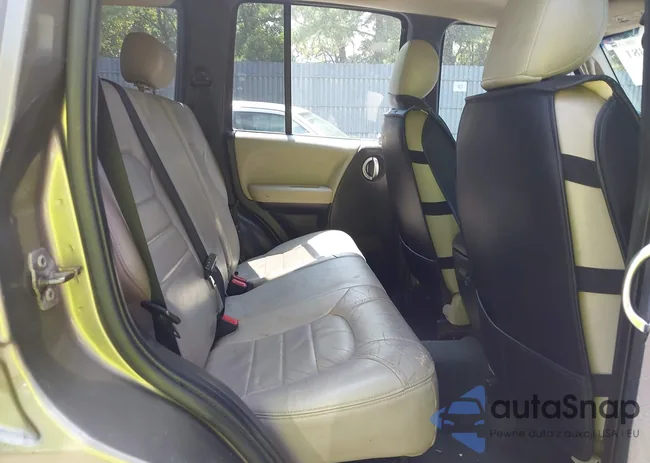 1J4GL58K04W320182: 42787881