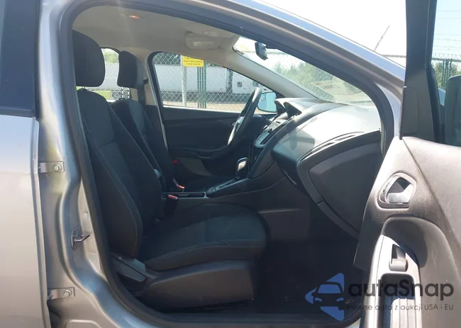 1FADP3F25FL317440: 42789084