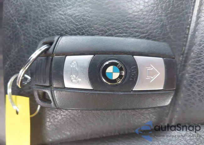 WBAVL1C58DVR82215: 42789134