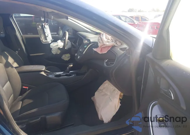 1G1ZD5ST3NF120033: 42789166