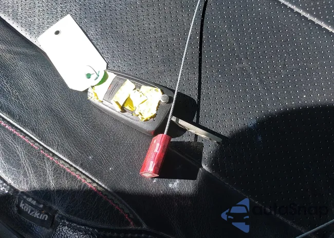 2GNFLEEK8F6266530: 42789181