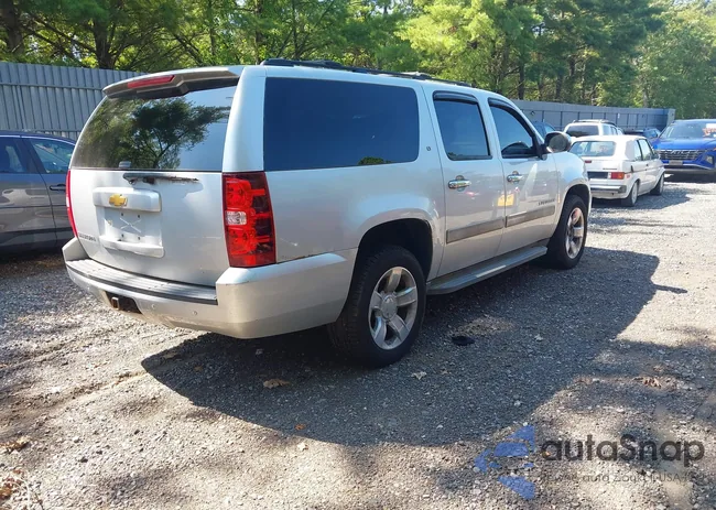 1GNSKJE7XDR103661: 42789275