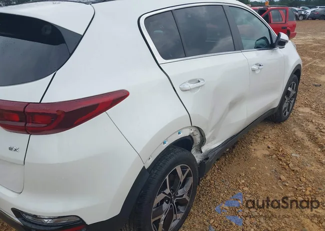 KNDPN3AC2L7799432: 42788739