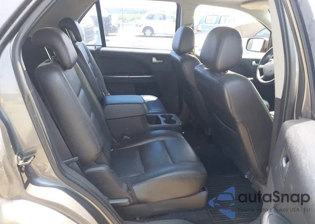 1FMZK061X5GA69130: 42788771