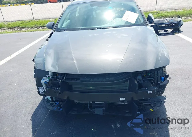 KMHLS4DG6SU945807: 42788777