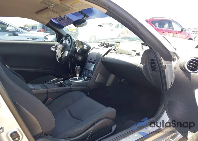 JN1AZ34D95M606988: 42788783