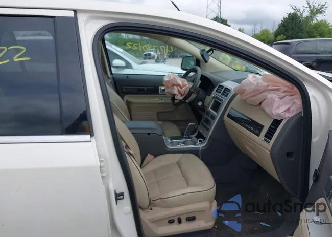 2LMDU88C18BJ13842: 42790122