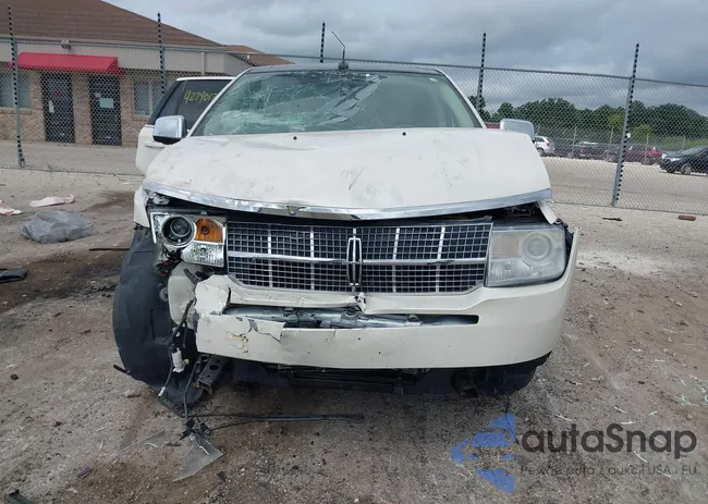 2LMDU88C18BJ13842: 42790122