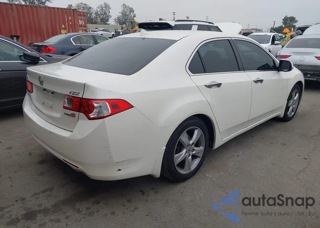 JH4CU26679C024315: 42790128