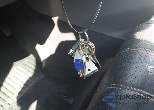 SALYB2EX7KA208588: 42790277