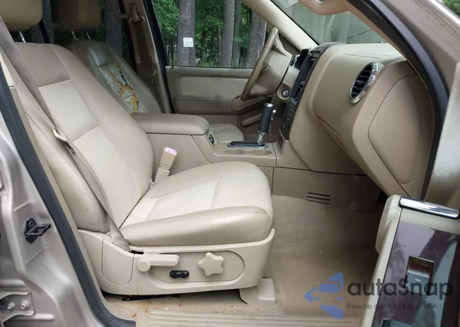 1FMEU75827UA58157: 42790528