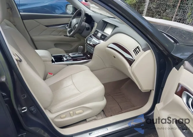 JN1BY1AP0FM541332: 42789647