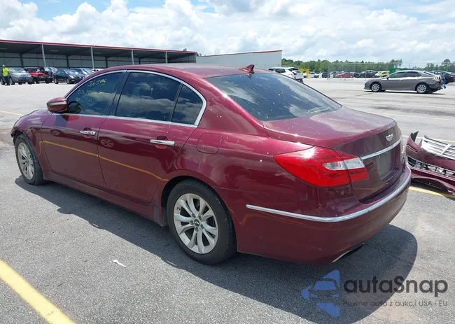 KMHGC4DD8DU237002: 42789718