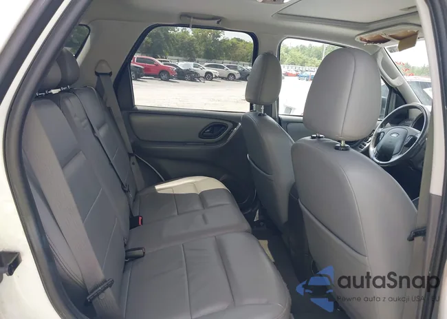 1FMYU03157KC05352: 42789822