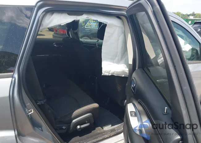 3C4PDCAB8JT529768: 42789838