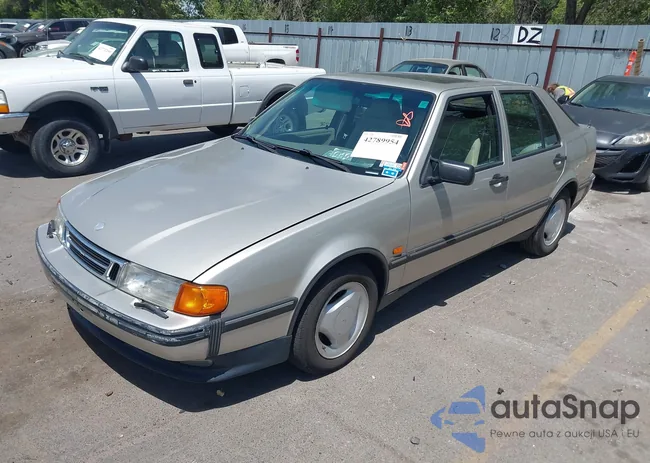 YS3CD68UXV1024036: 42789954